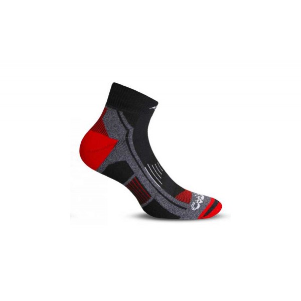 Термоноски Accapi TREKKING ULTRALIGHT QUARTER black/red