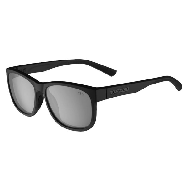 Очки Tifosi SWANK XL, Blackout с линзами Smoke Polarized Очки Tifosi SWANK XL, Blackout с линзами Smoke Polarized