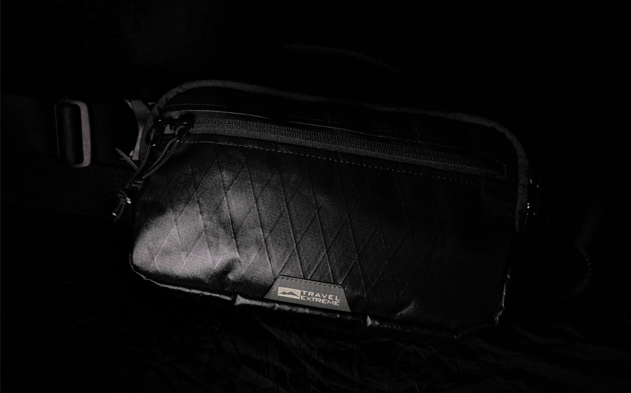 Сумка плечевая/поясная Travel Extreme ALPHA black gloss X-PAC
